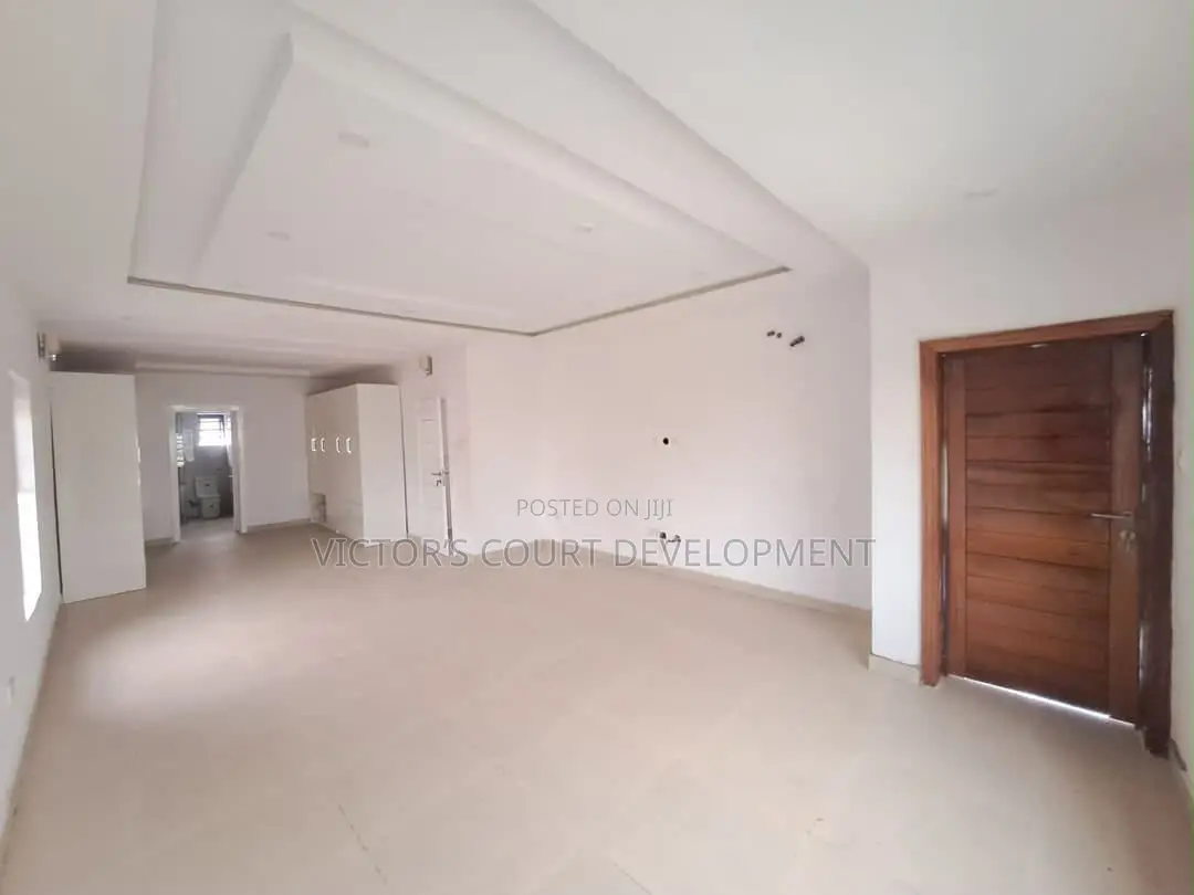 4bdrm Duplex in Shobanire Estate, Maryland for rent in Maryland