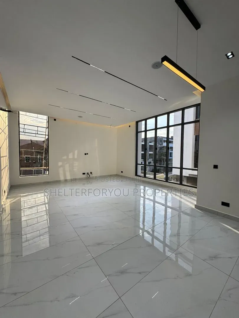 4bdrm House in Lekki Phase 1 for sale in Lekki Phase 1