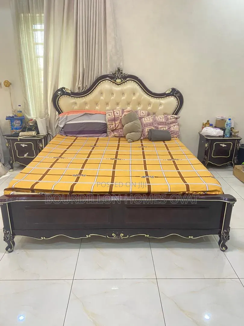 6bdrm Duplex in Abraham Adesanya Estate for sale in Abraham Adesanya Estate