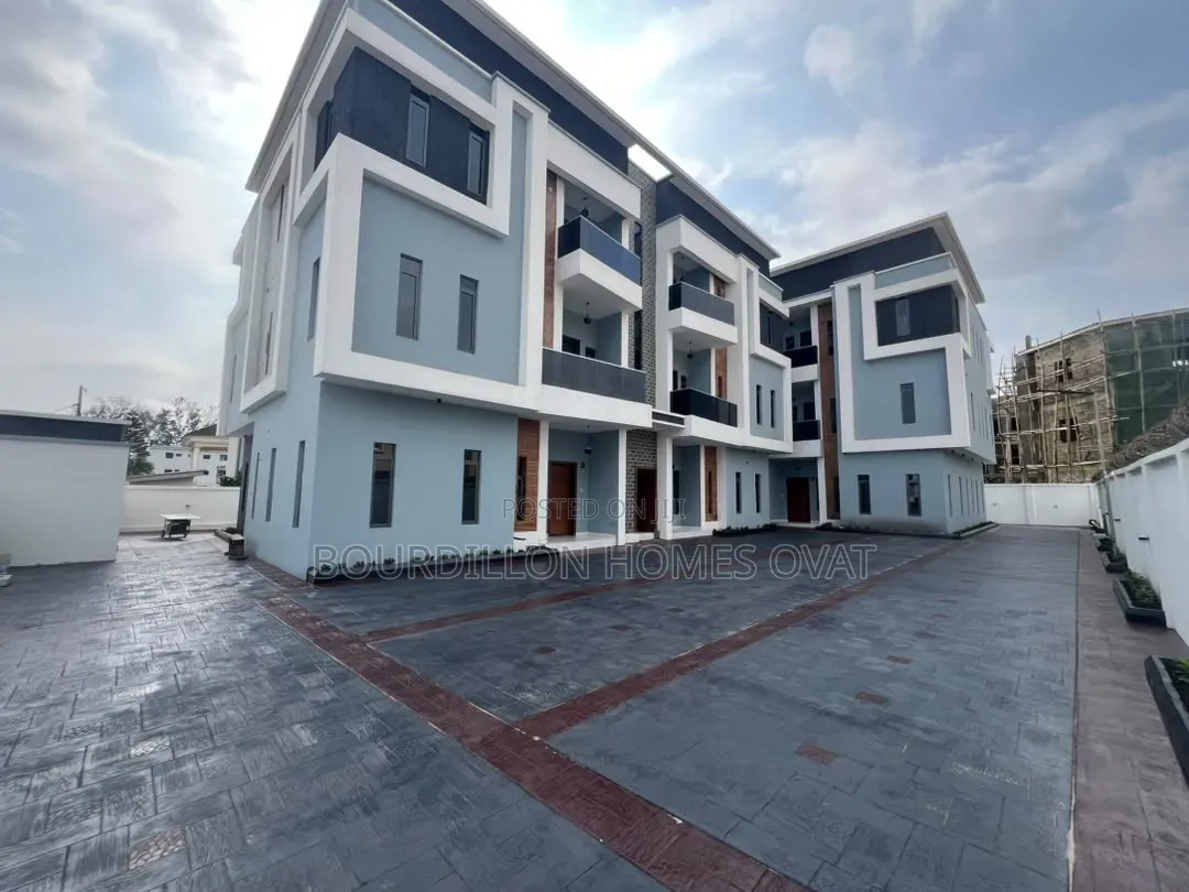 2bdrm Apartment in Abraham Adesanya Estate for sale in Abraham Adesanya Estate
