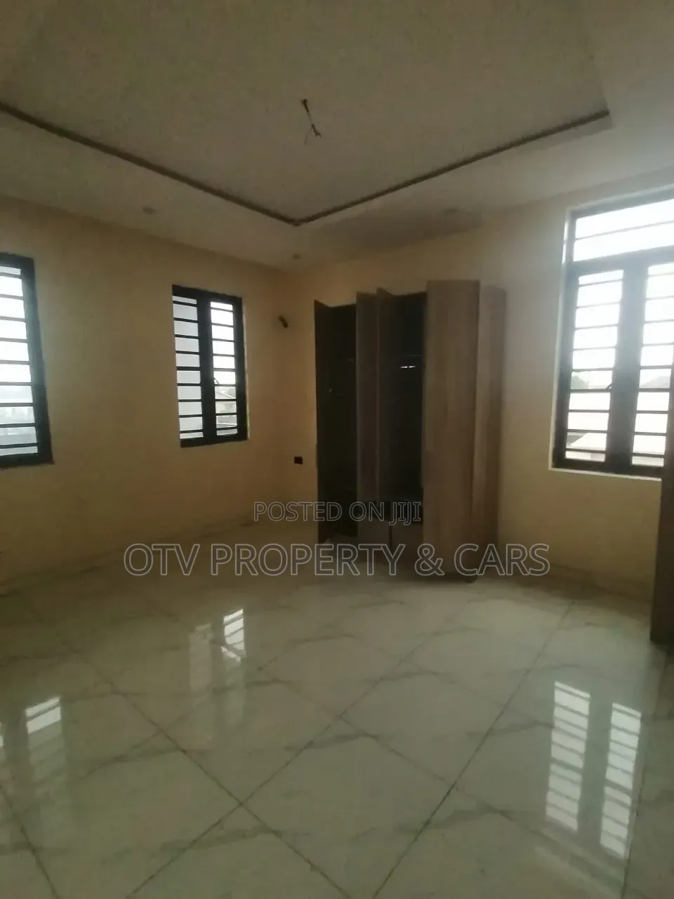 5bdrm Duplex in Lekki Phase 1 for sale in Lekki Phase 1