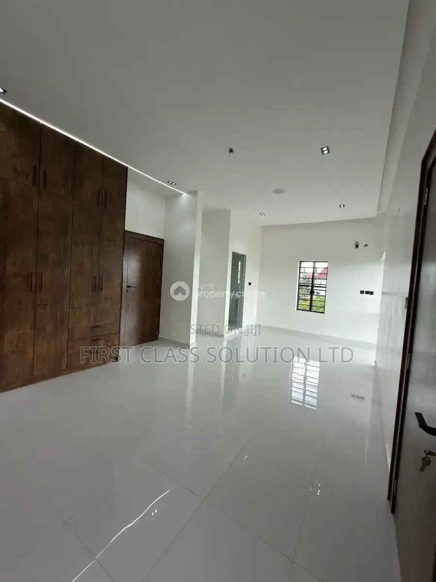 Furnished 5bdrm Duplex in Enugu for sale in Enugu