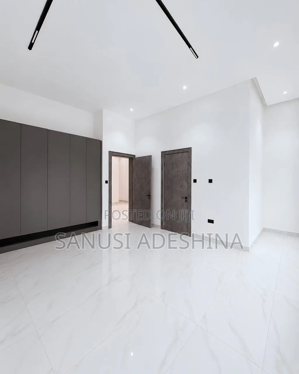 Mini Flat in Jahi Gilmore,,Very for rent in Jahi