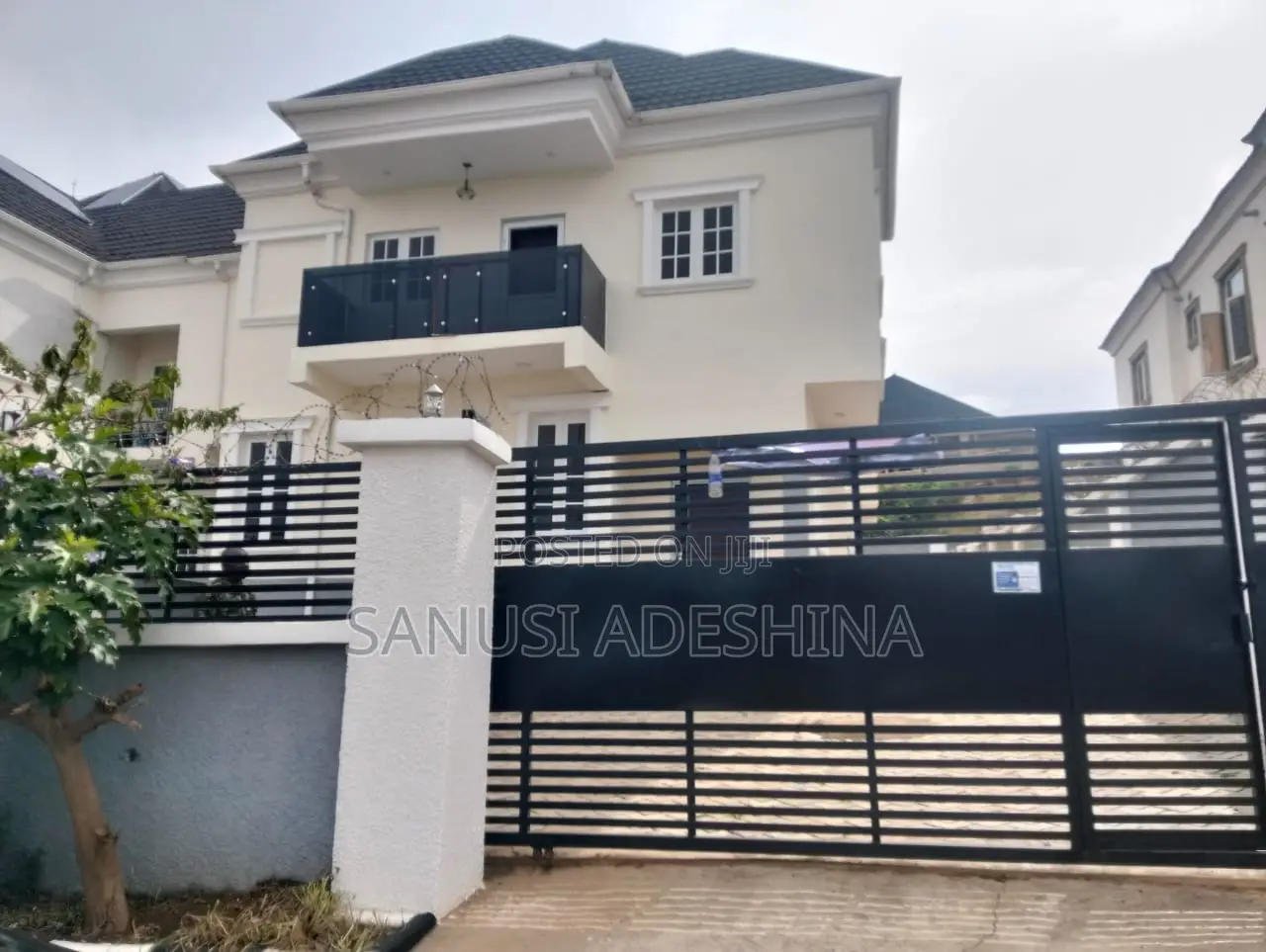 Mini Flat in Jahi Gilmore,,Very for rent in Jahi
