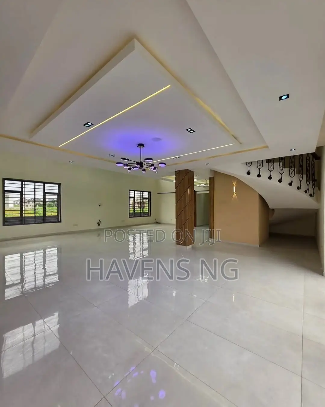 5bdrm Duplex in Lekki Phase 2 for sale in Lekki Phase 2