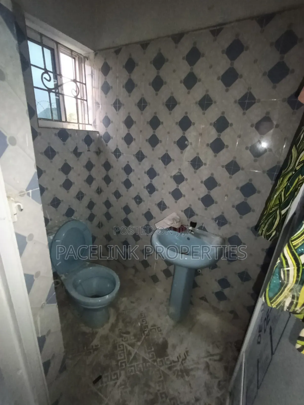 2bdrm Apartment in Peace Estate Baruwa for rent in Baruwa