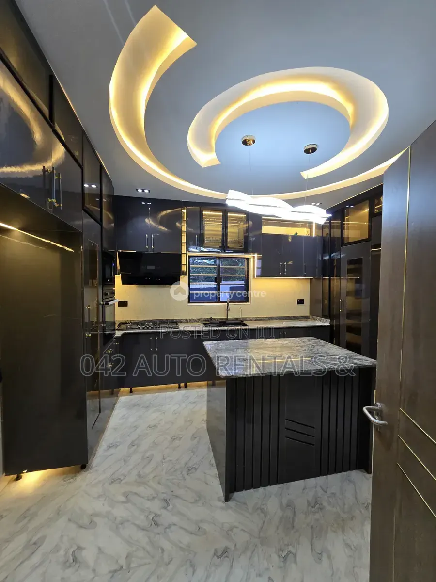Furnished 5bdrm Duplex in Enugu for sale in Enugu