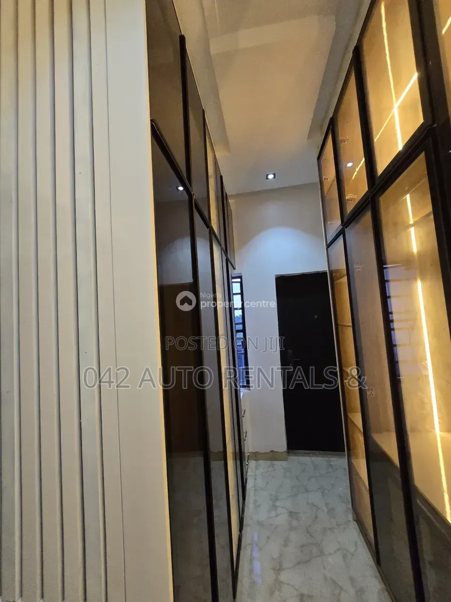 Furnished 5bdrm Duplex in Enugu for sale in Enugu