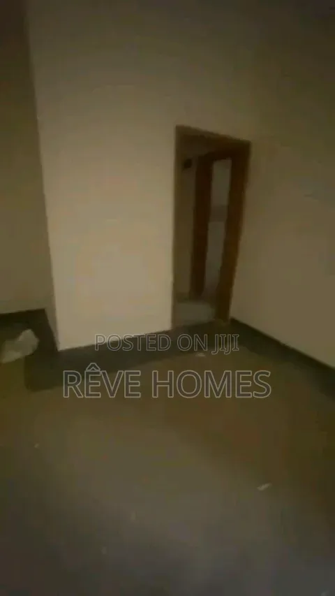 3bdrm Block of Flats in Pedro for rent in Pedro