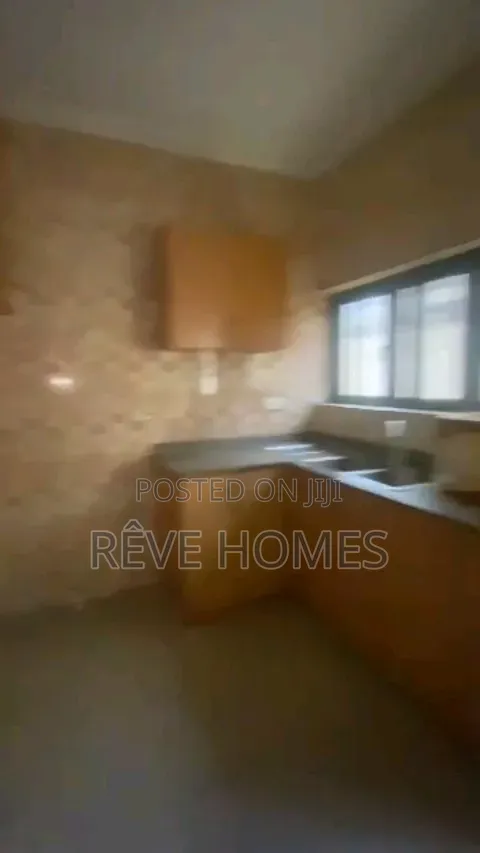 3bdrm Block of Flats in Pedro for rent in Pedro