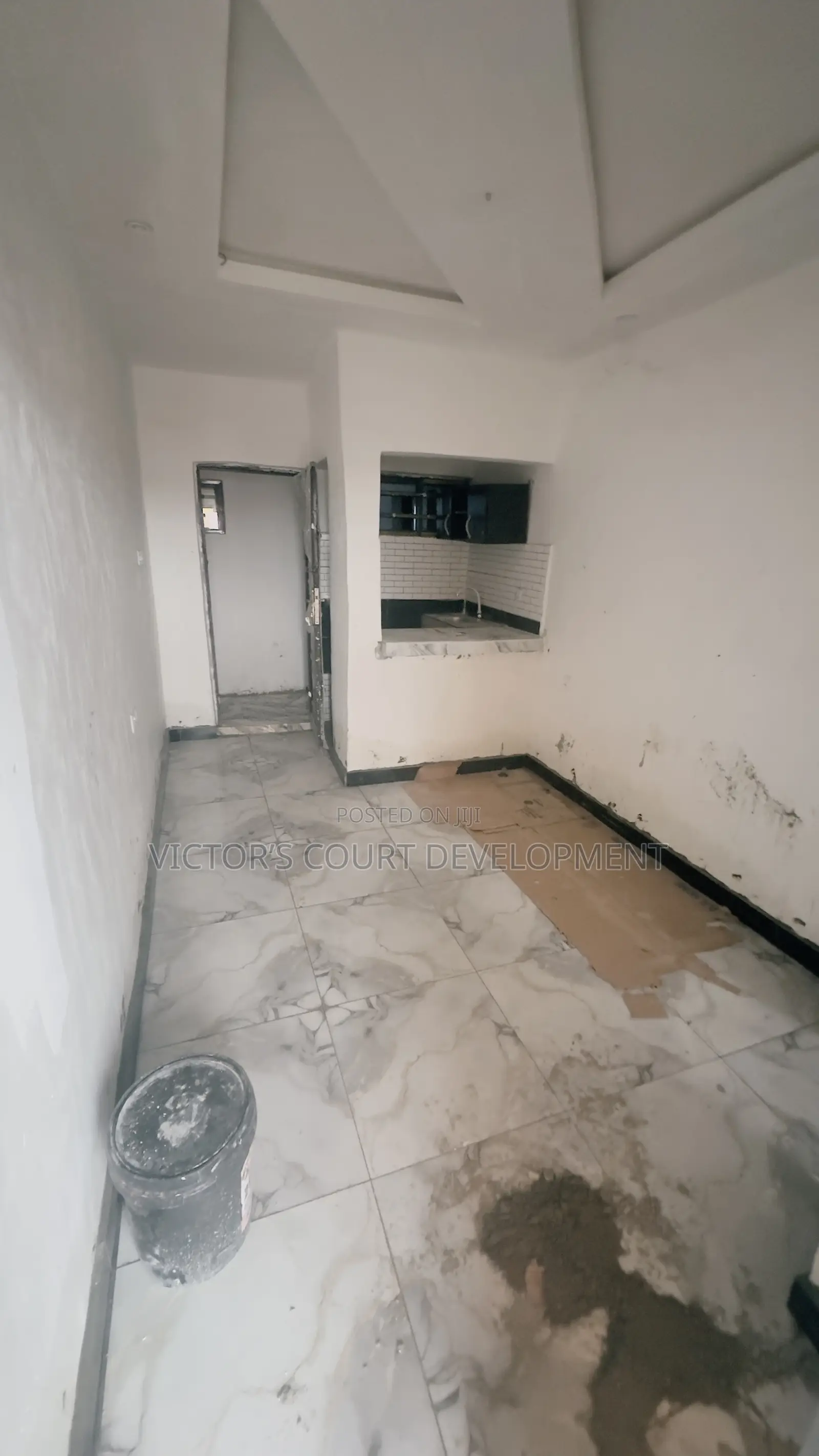 Studio Apartment in Off Just Right, New Garage / Gbagada for rent in New Garage / Gbagada
