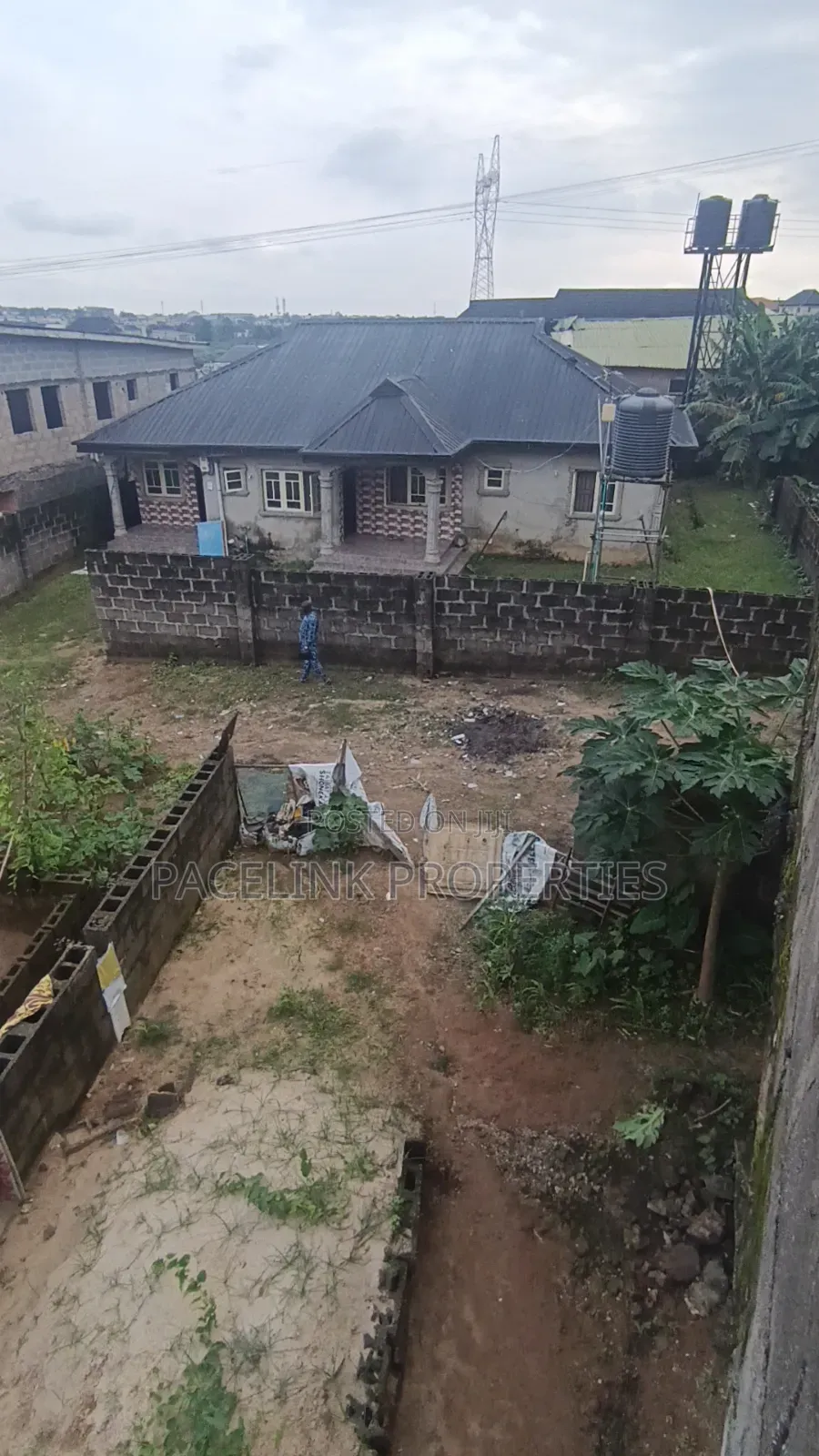 9bdrm Duplex in Peace Estate Baruwa for sale in Baruwa