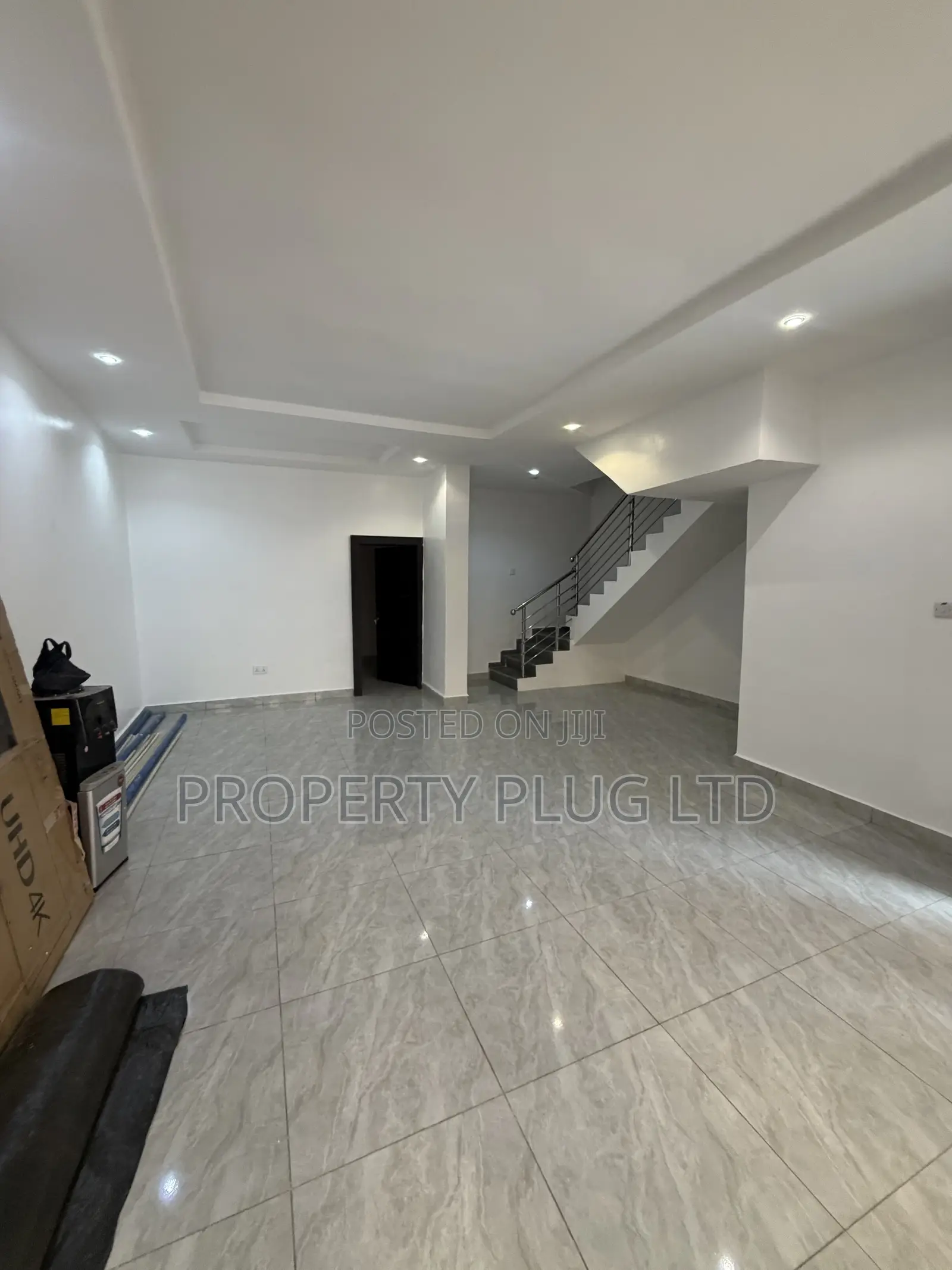 3bdrm Townhouse/Terrace in Idu for sale in Idu