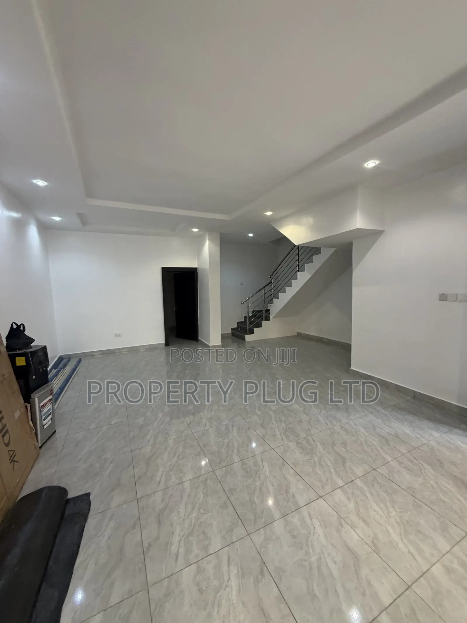 3bdrm Townhouse/Terrace in Idu for sale in Idu