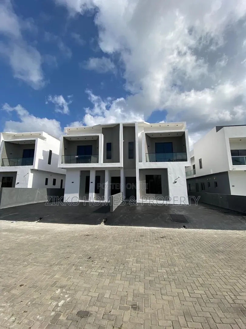 4bdrm Duplex in Urban Prime, Ajah for sale in Ajah