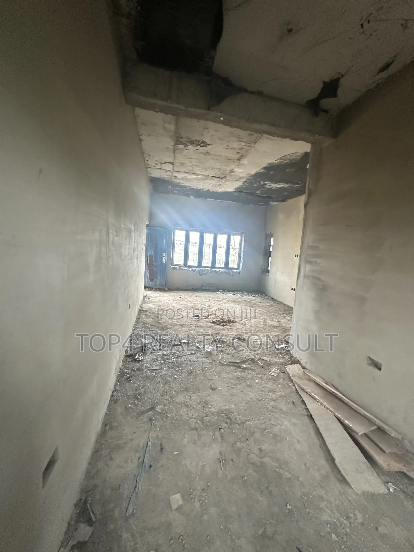 2bdrm Block of Flats in Crescent Garden, Kuje for sale in Kuje