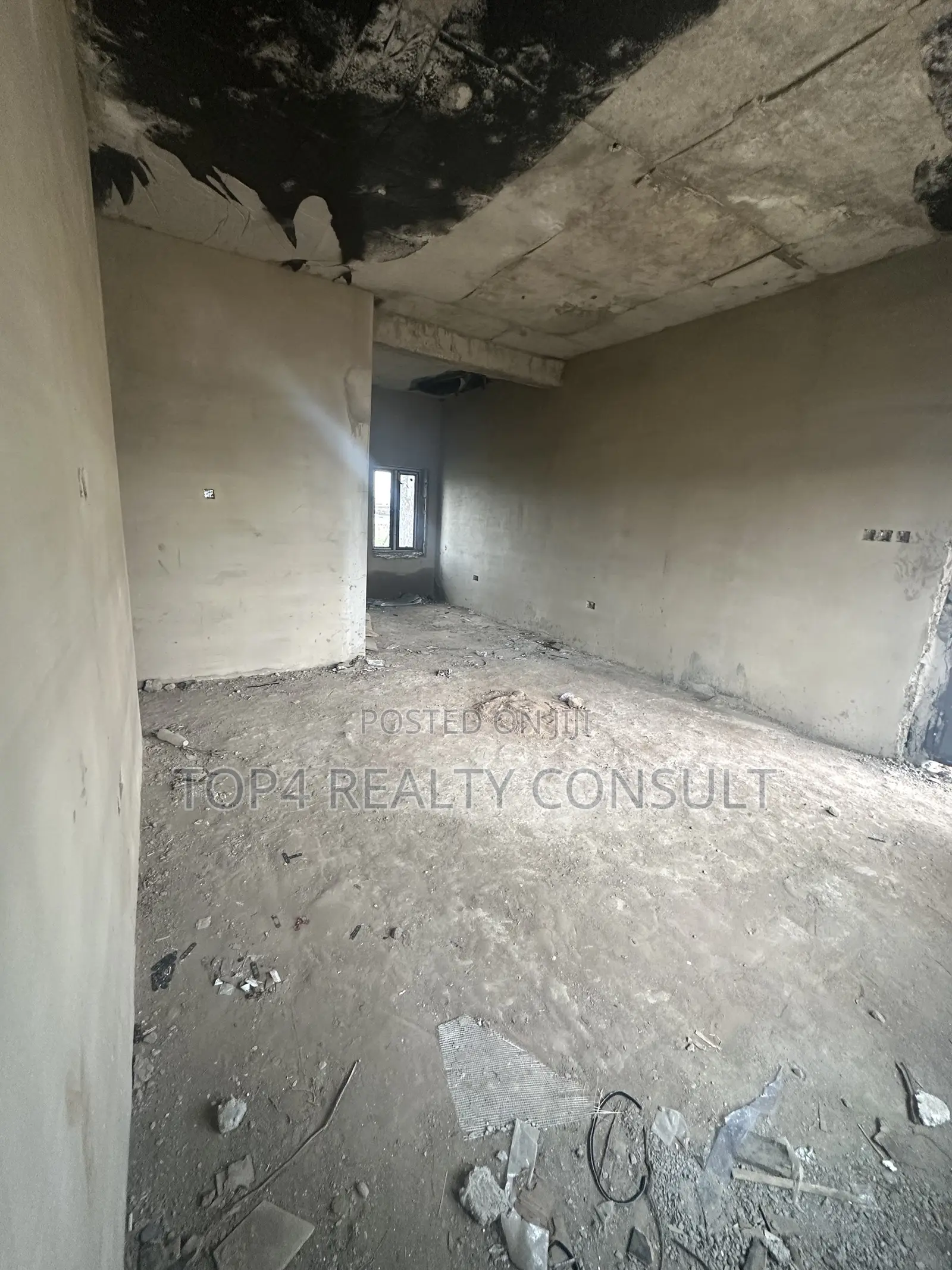 2bdrm Block of Flats in Crescent Garden, Kuje for sale in Kuje