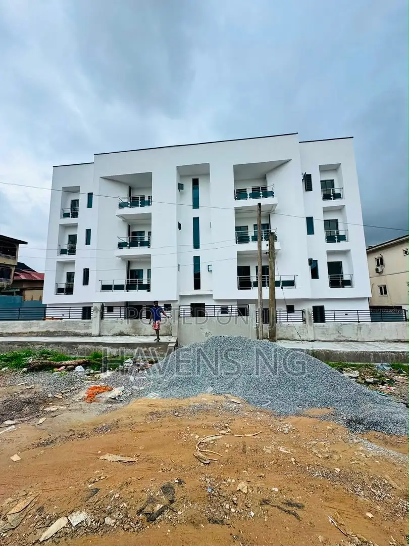 3bdrm Apartment in Phase 1 / Gbagada for sale in Phase 1 / Gbagada