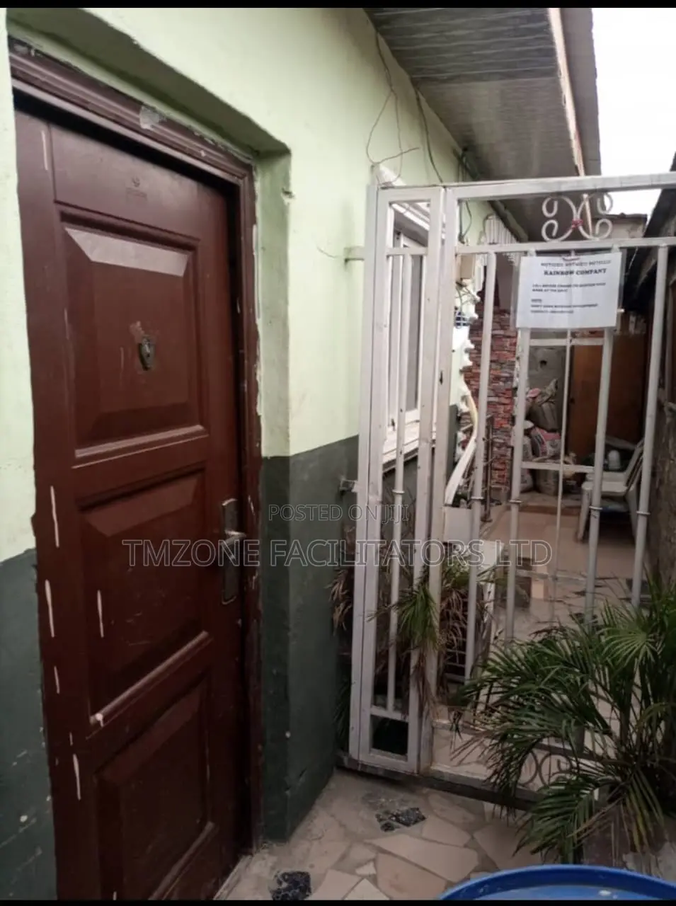 Furnished Mini Flat in Makoko, Yaba for sale in Makoko