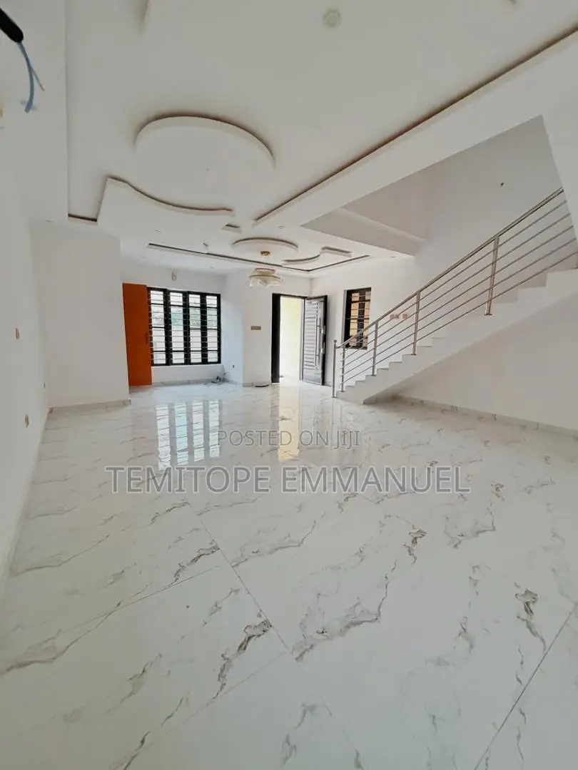 Furnished 4bdrm Duplex in Agege for sale in Agege