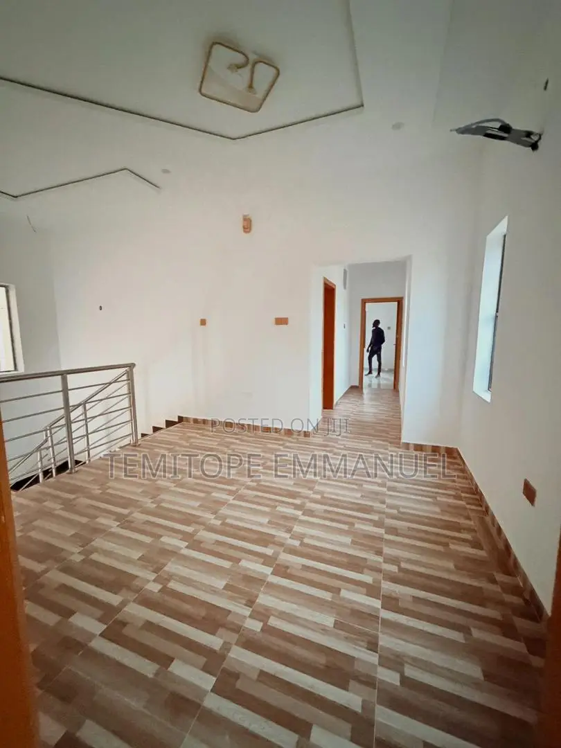 Furnished 4bdrm Duplex in Agege for sale in Agege