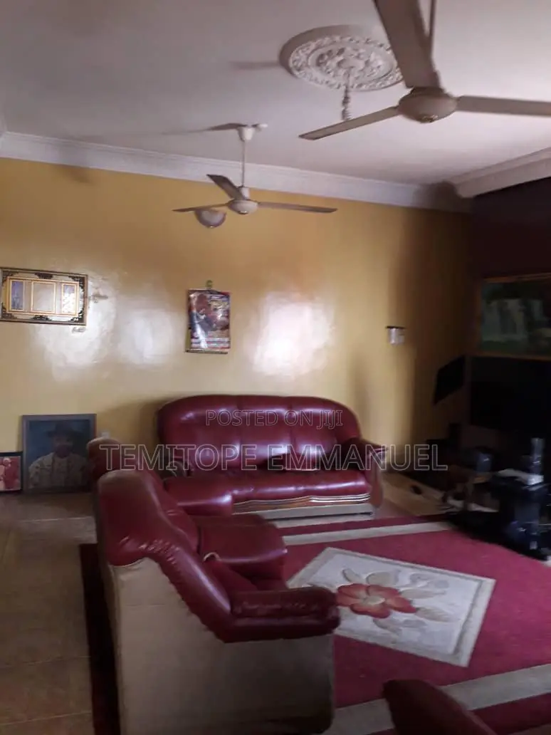 Furnished 4bdrm Duplex in Ikeja GRA for sale in Ikeja GRA