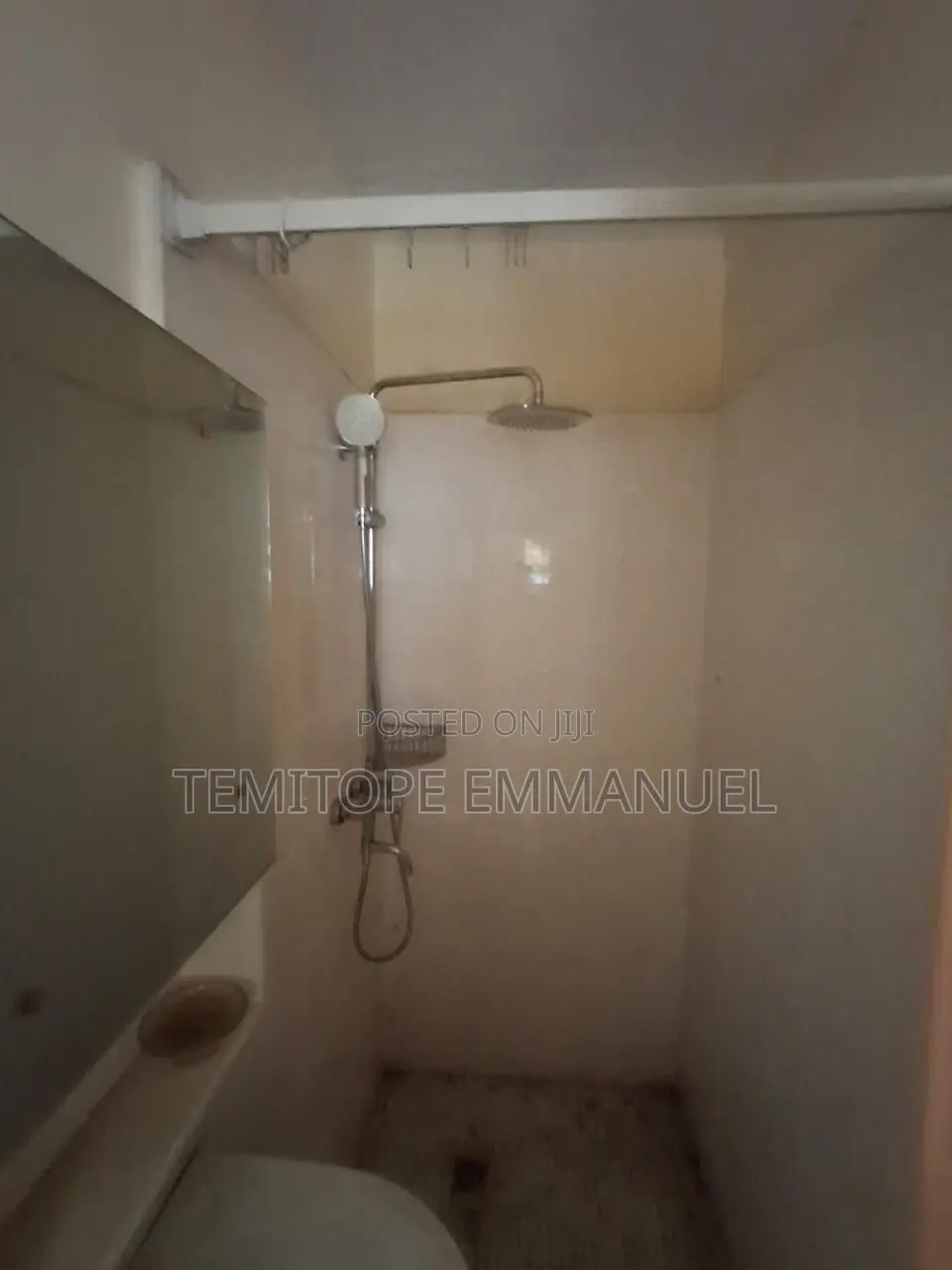 Furnished 3bdrm Apartment in Ipaja for sale in Ipaja