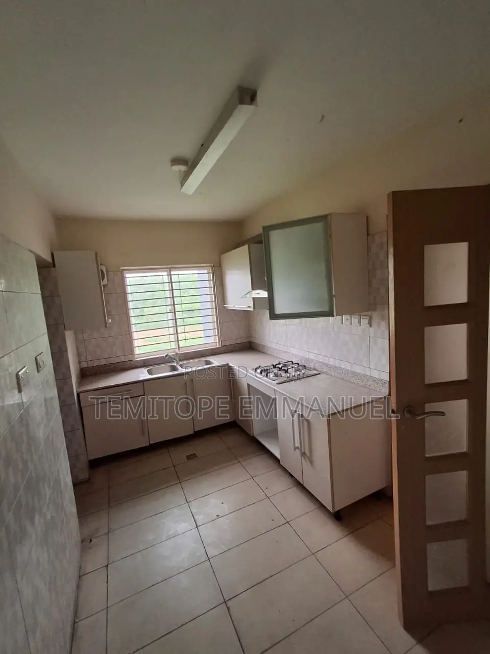 Furnished 3bdrm Apartment in Ipaja for sale in Ipaja