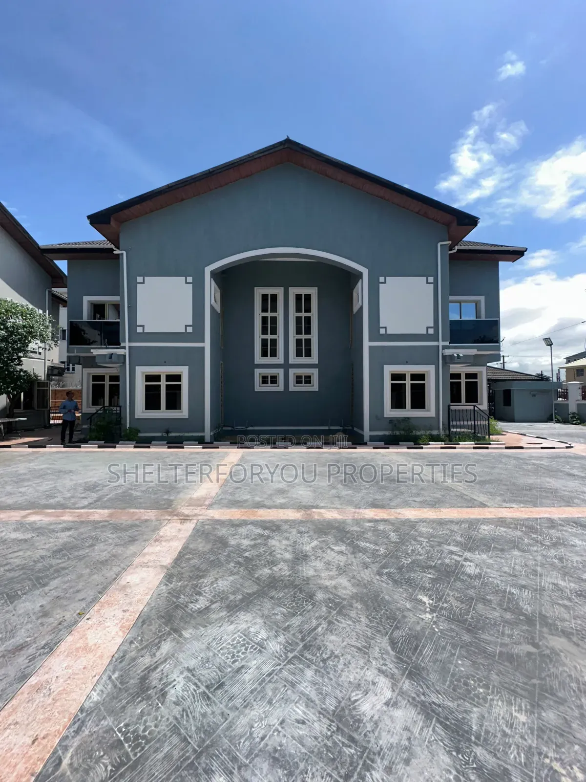 4bdrm House in Victoria Island Extension for sale in Victoria Island Extension