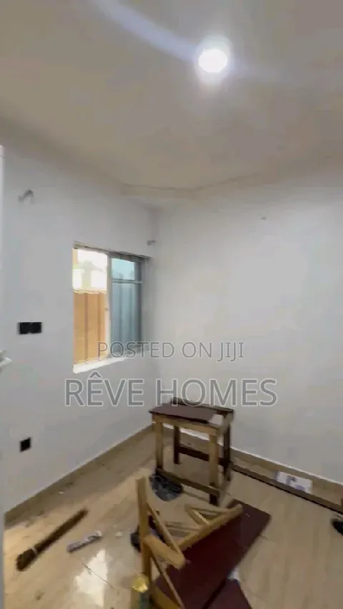 Studio Apartment in Soluyi for rent in Soluyi