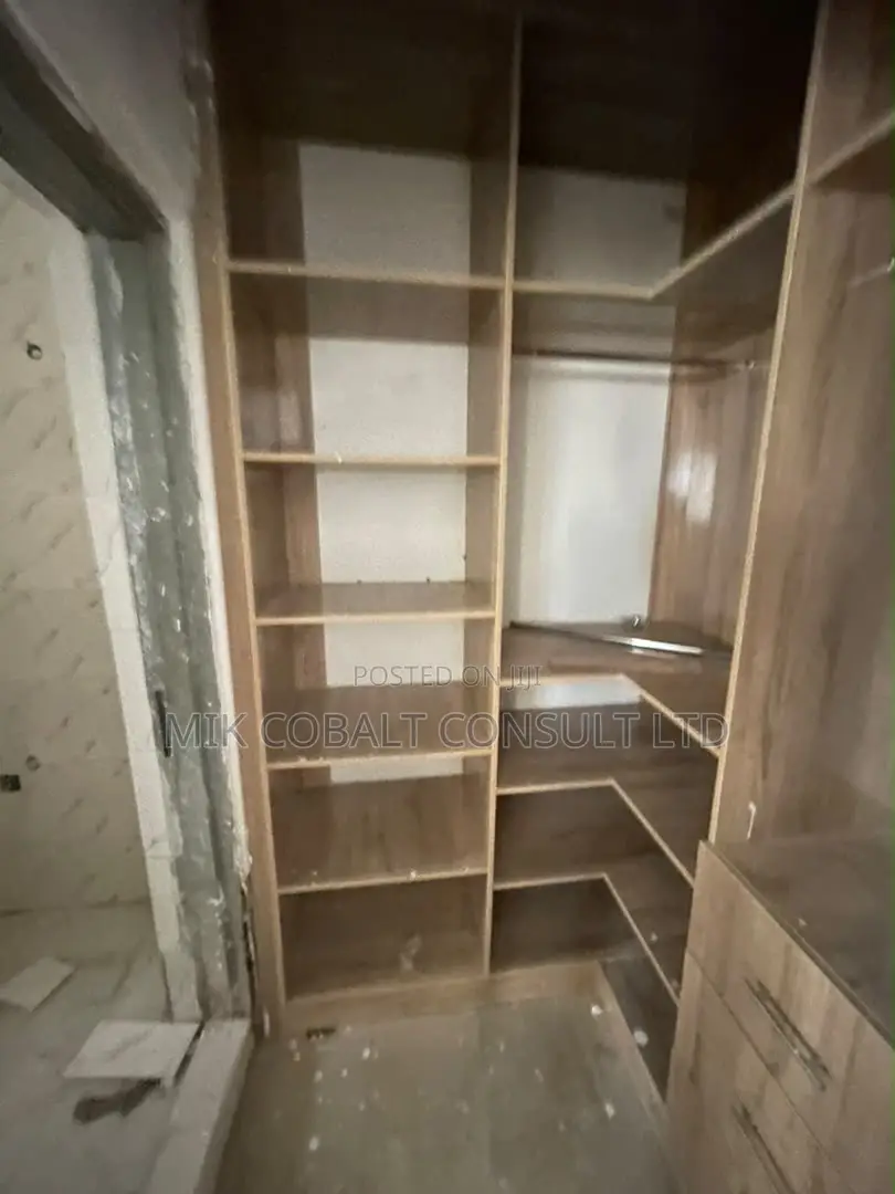 3bdrm Block of Flats in By Nicon, Katampe (Main) for rent in Katampe (Main)