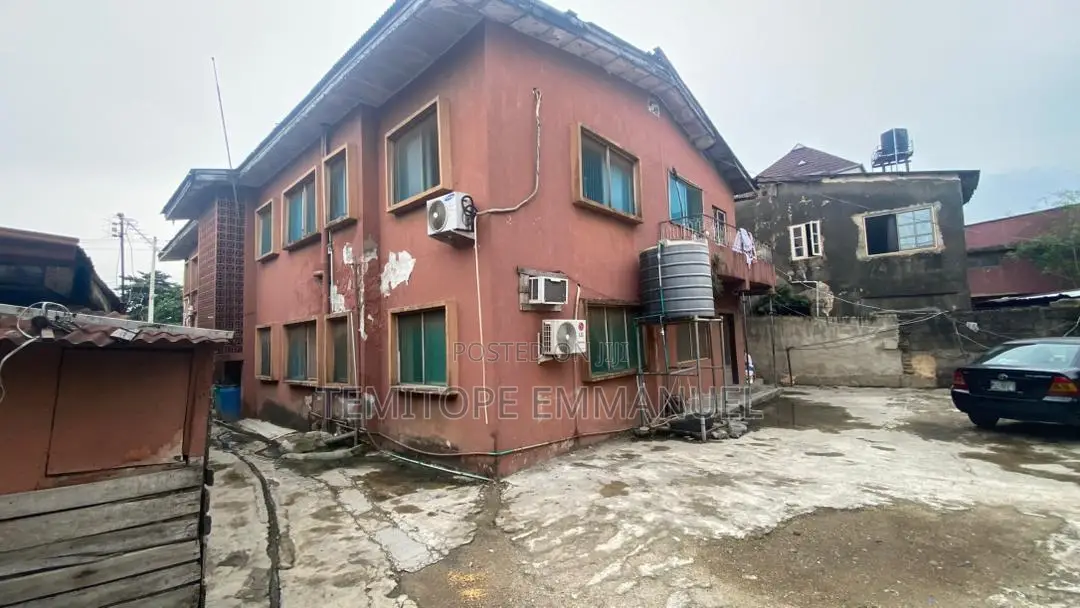A Property Comprises of Flats in Shogunle