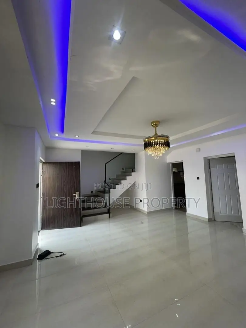 4bdrm Duplex in Brains And Hammers, Life Camp for rent in Life Camp