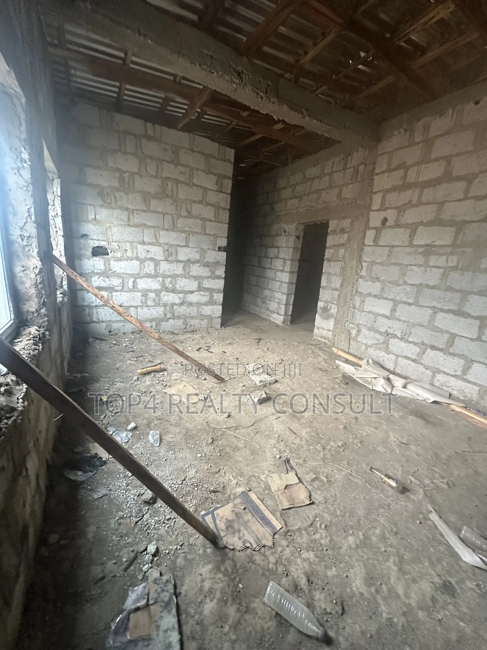 3bdrm Apartment in Crescent Garden, Kuje for sale in Kuje