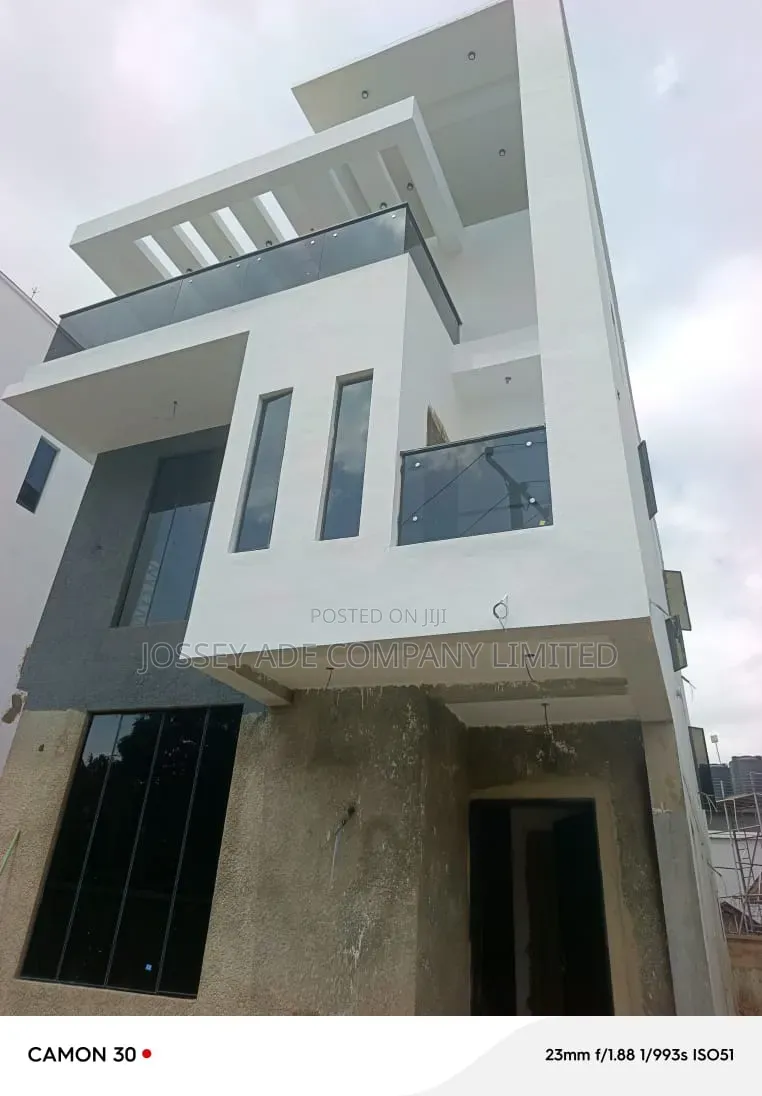 Furnished 5bdrm Duplex in Ikeja GRA for sale in Ikeja GRA