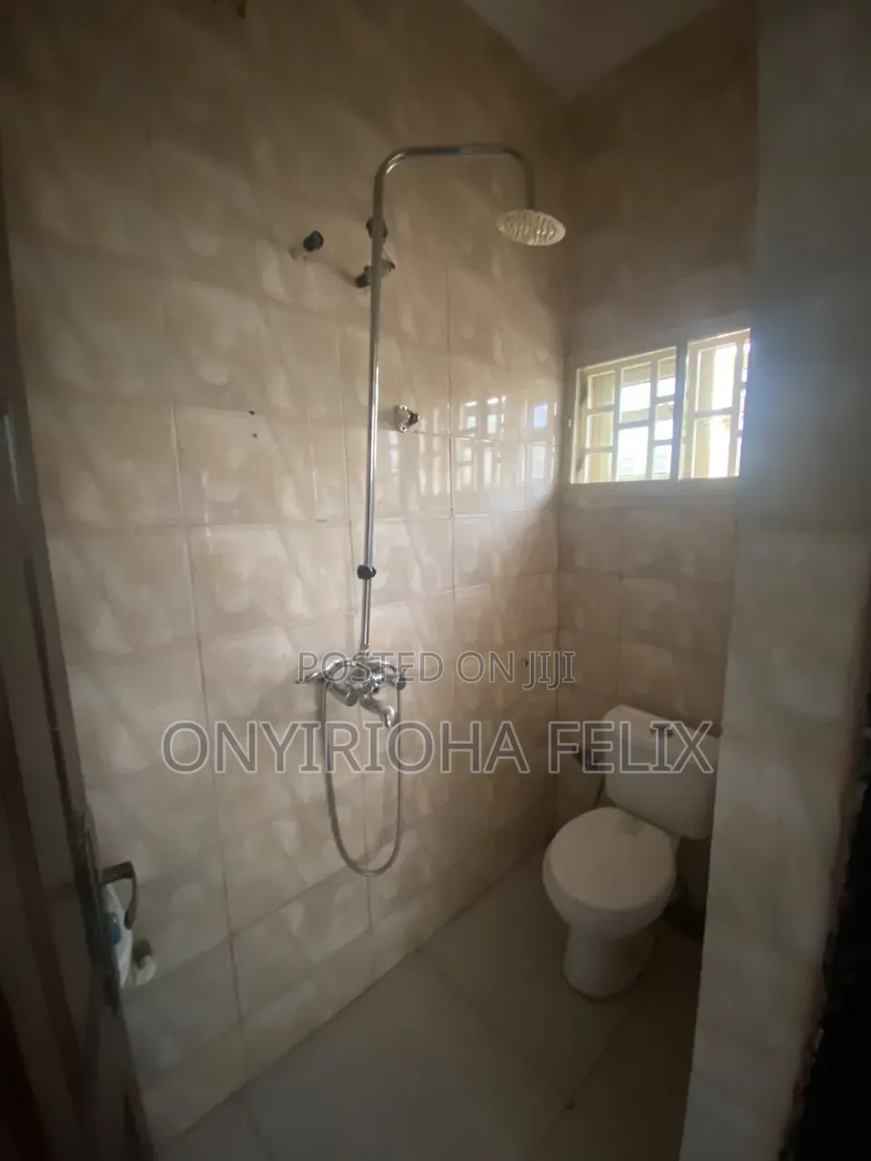 4bdrm Bungalow in Gwarinpa Off 3Rd, Bunkoro for rent in Bunkoro