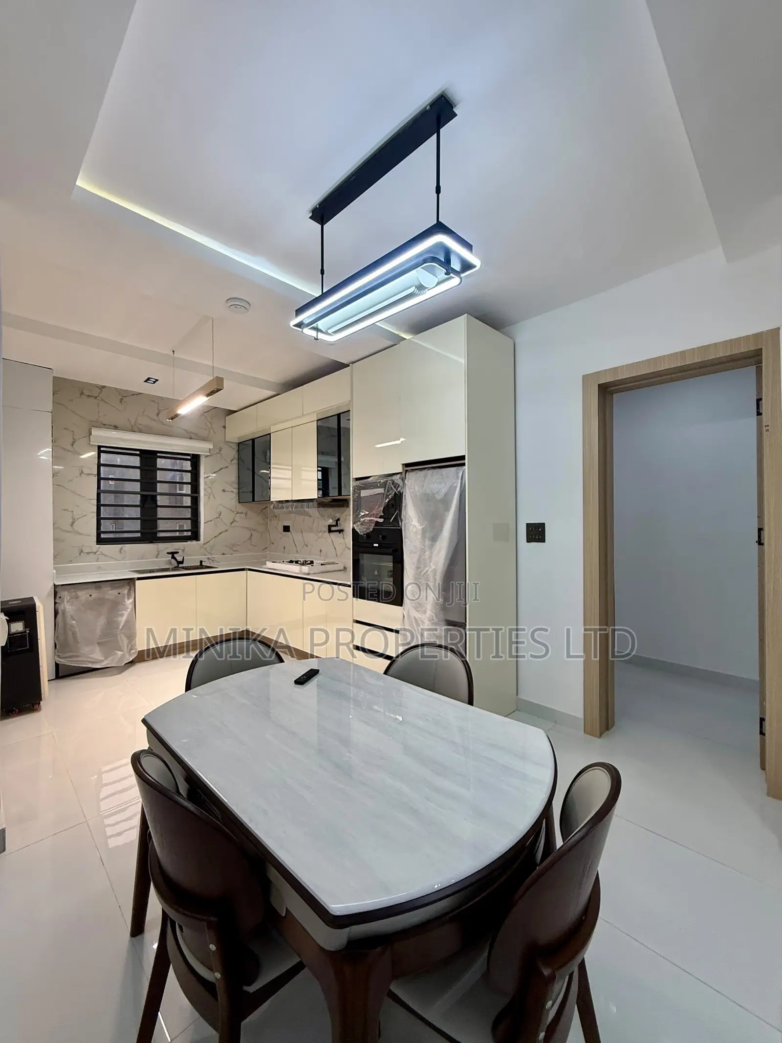 Furnished 3bdrm Apartment in Lekki Phase 1 for sale in Lekki Phase 1
