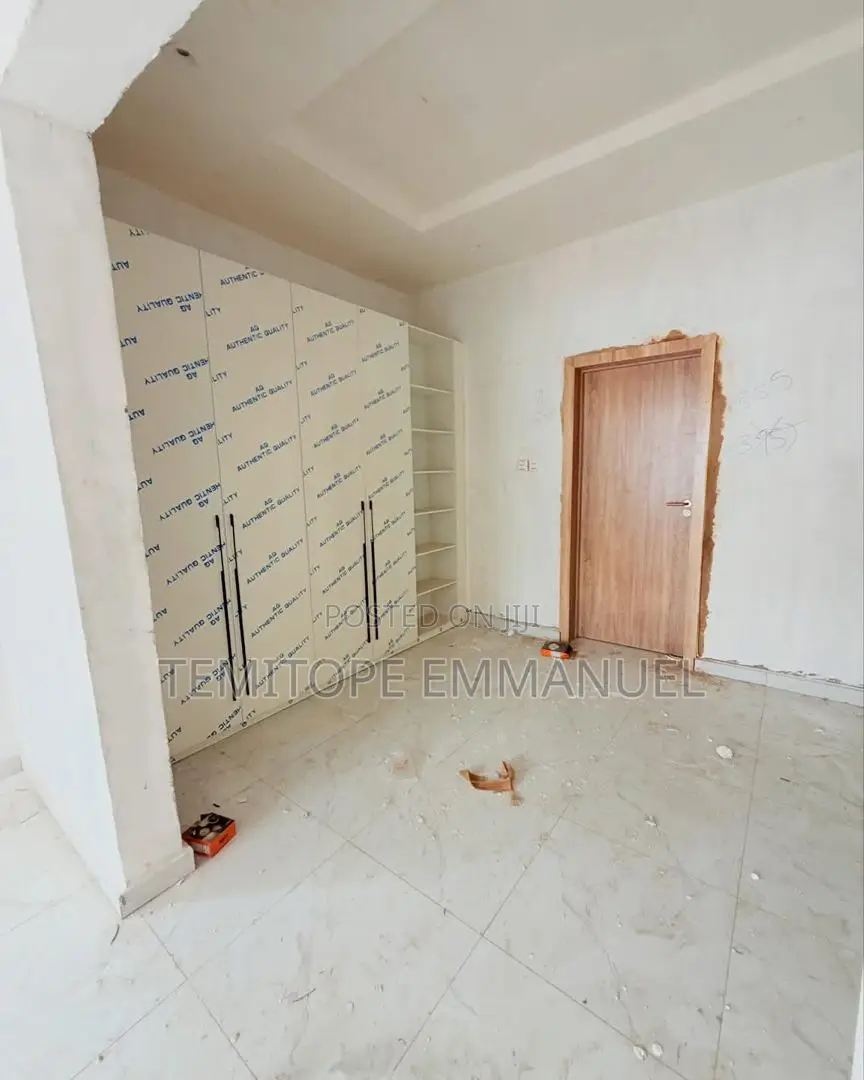 Furnished 4bdrm Duplex in Ikeja GRA for sale in Ikeja GRA