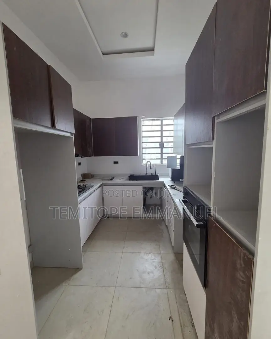 Furnished 3bdrm Apartment in Ikeja GRA for sale in Ikeja GRA