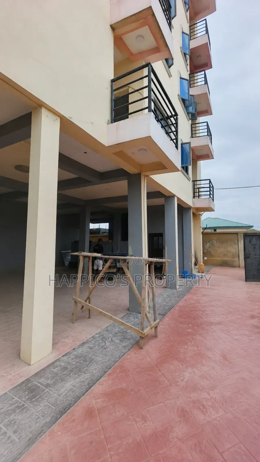 2bdrm Block of Flats in Sabo for rent in Sabo / Yaba