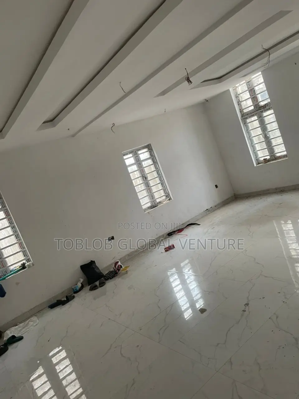 5bdrm Duplex in Akala Express for sale in Akala Express