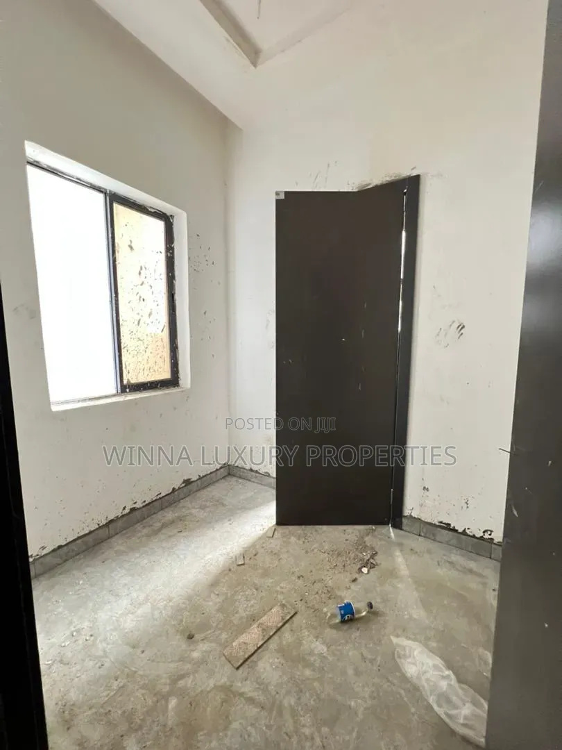 5bdrm Duplex in Around Godab Axis, Life Camp for rent in Life Camp