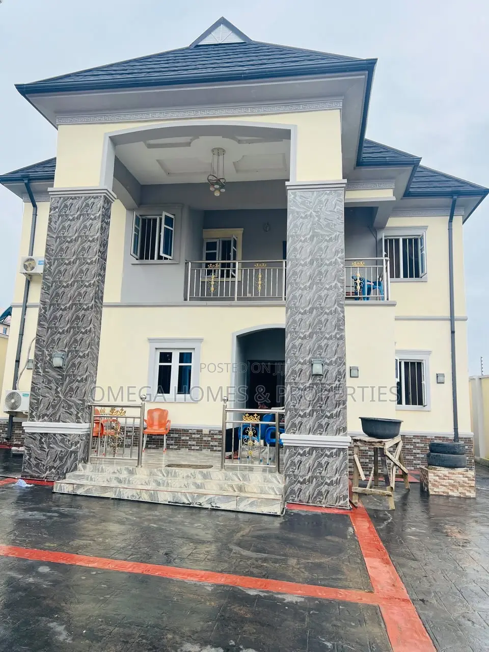 6bdrm Duplex in Umuahia for sale in Umuahia