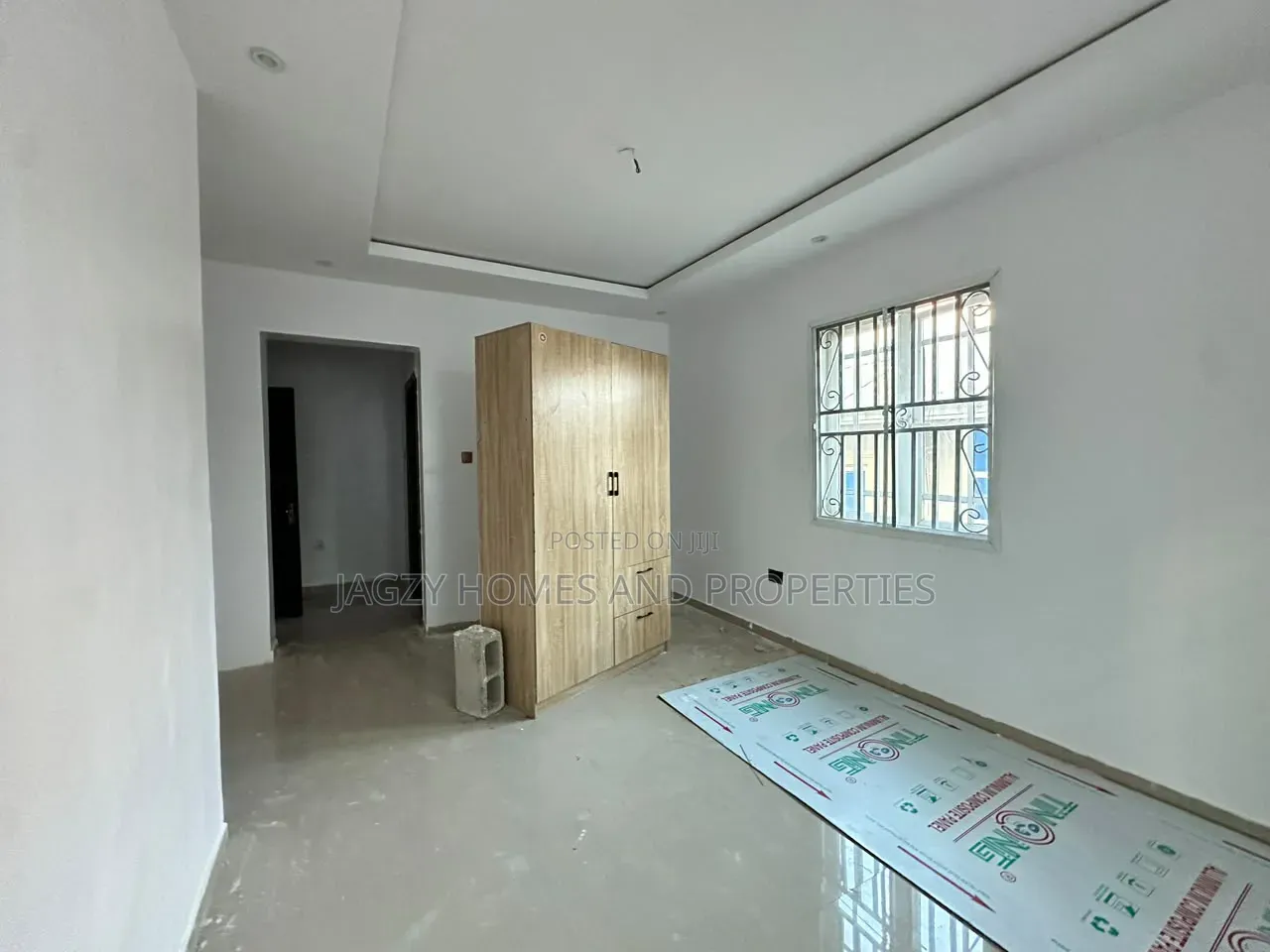 3bdrm Apartment in Ikota Villa Estate for rent in Ikota