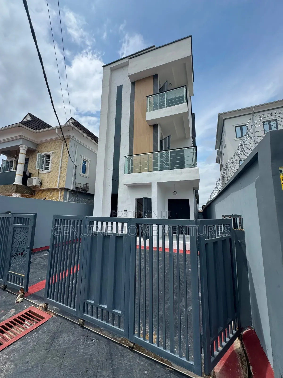 3bdrm Apartment in New Garage / Gbagada for sale in New Garage / Gbagada