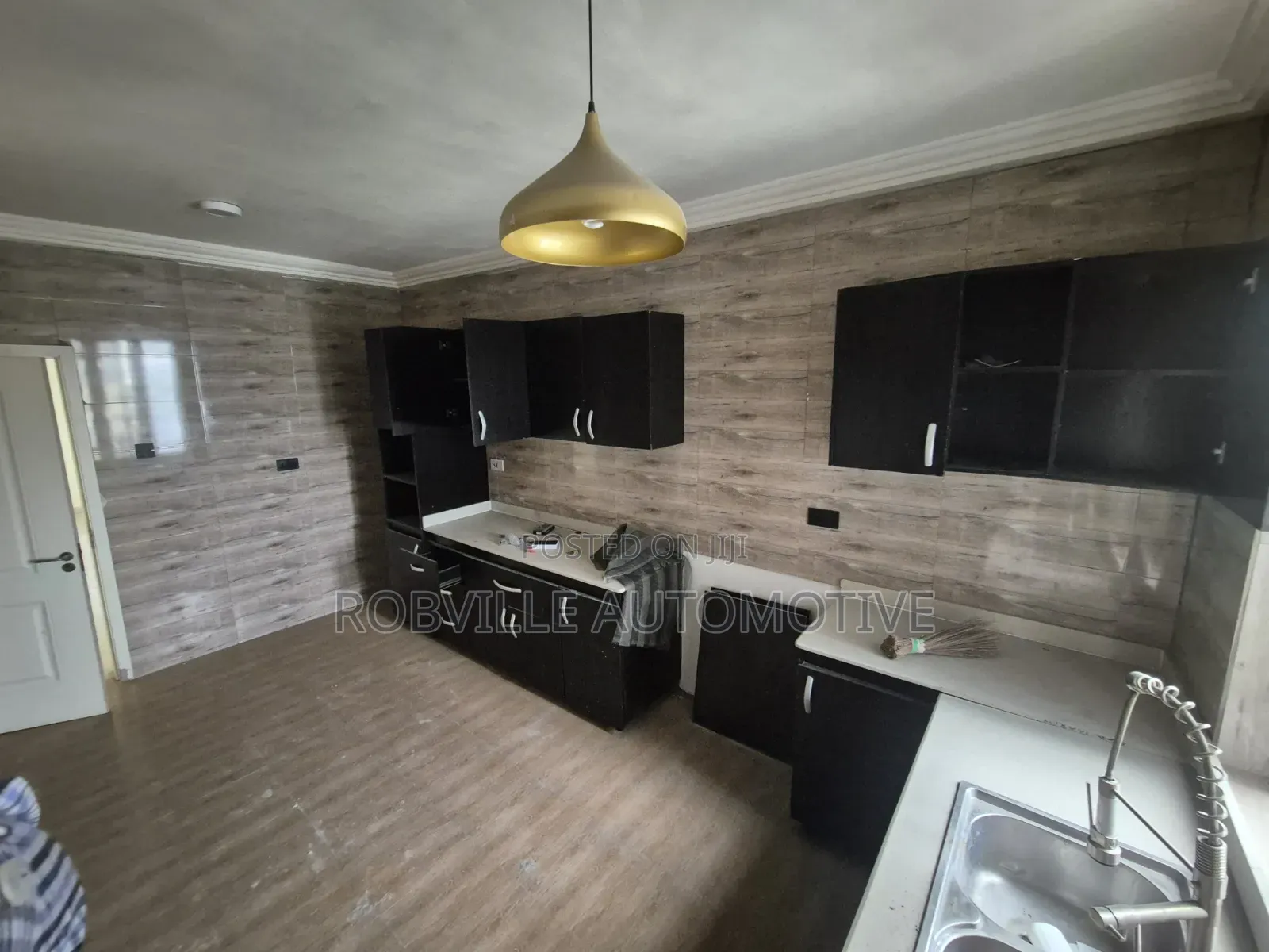 3bdrm Apartment in Pearl Miley Estate, Victoria Island Extension in Victoria Island Extension