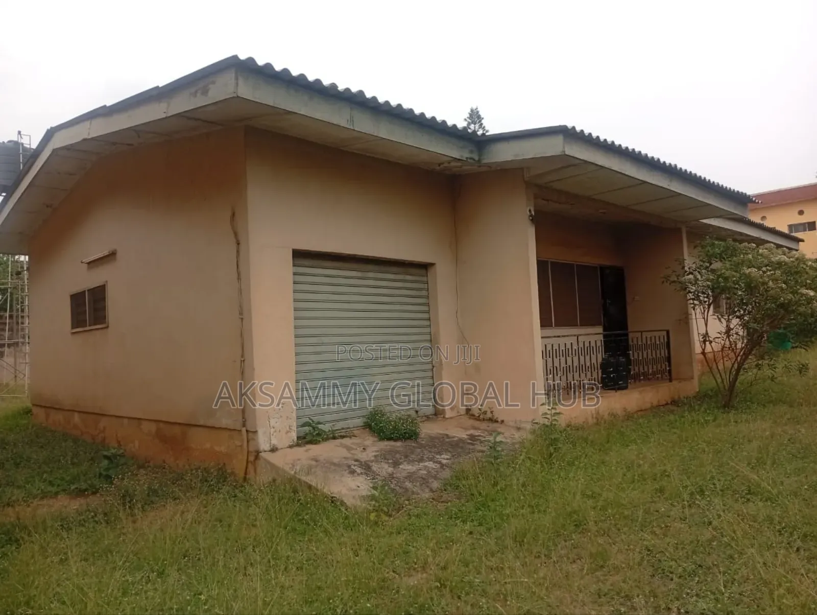 11bdrm Duplex in Bodija Estate, Ibadan for sale in Ibadan