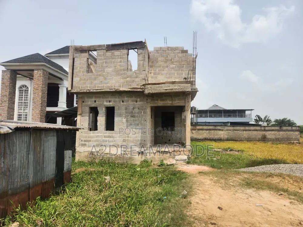 5bdrm Duplex in Opic, Isheri North for sale in Isheri North