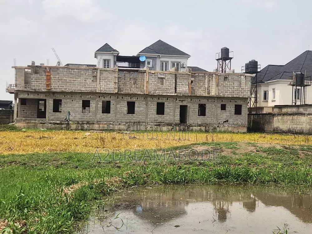 5bdrm Duplex in Opic, Isheri North for sale in Isheri North