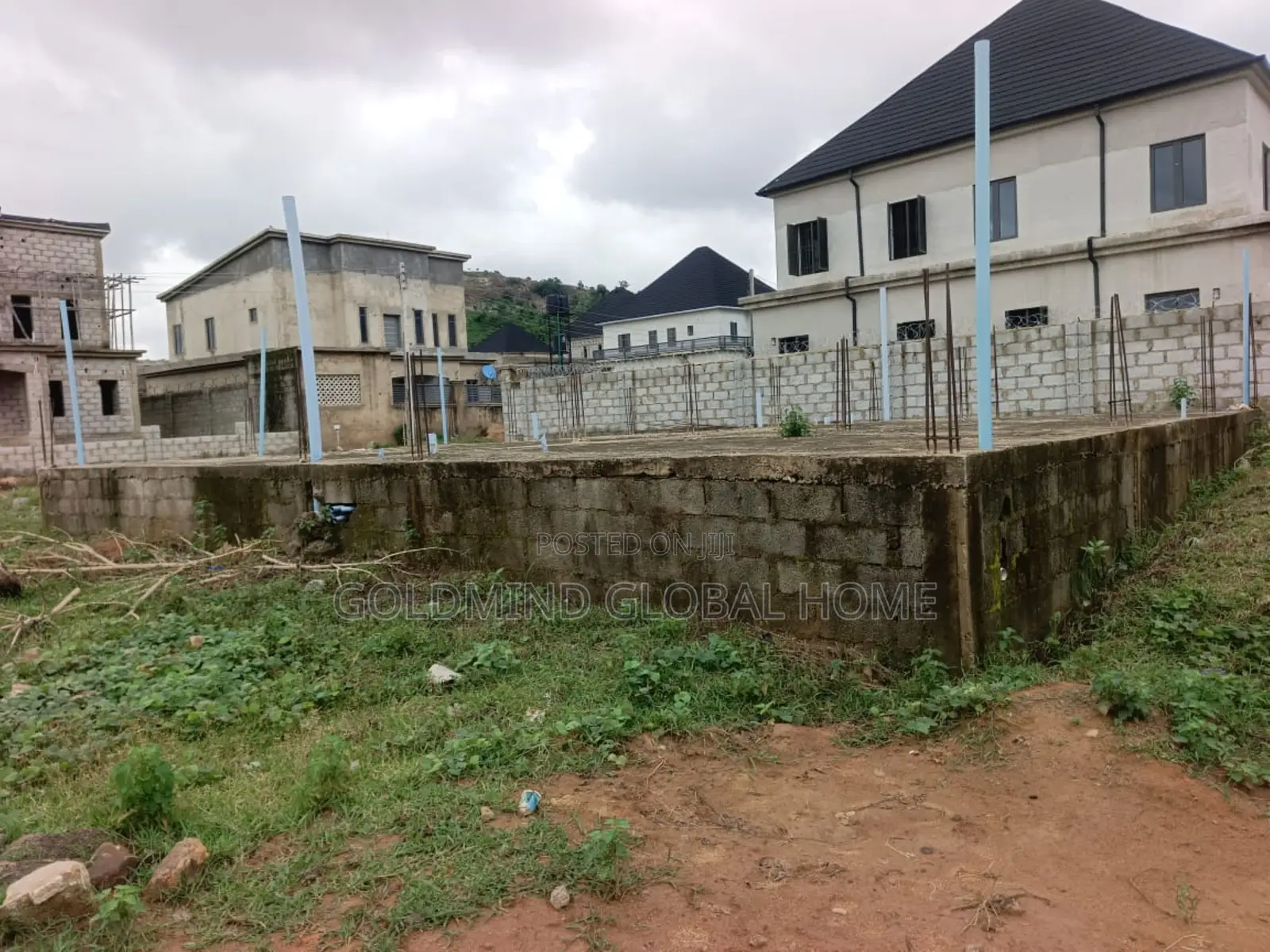 5bdrm Duplex in Seman Estate, Sabon Lugbe for sale in Sabon Lugbe